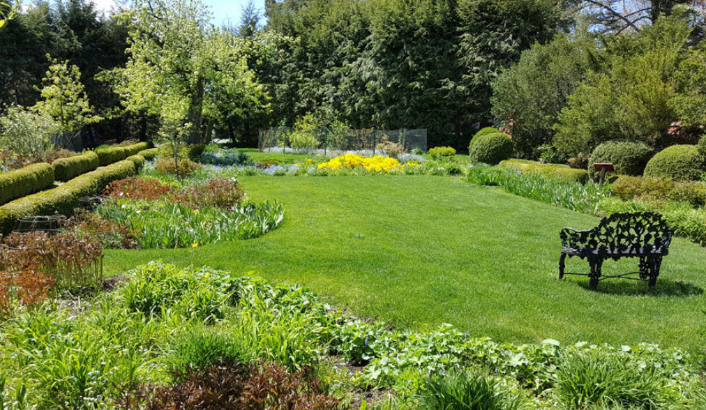 Ellwanger Garden, United States